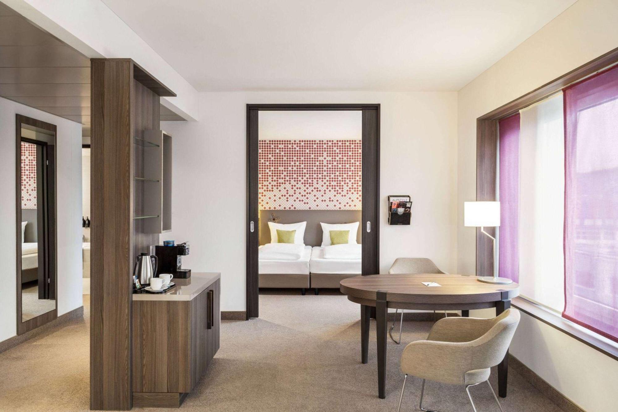 Vienna House By Wyndham Zur Bleiche Schaffhausen Hotel Luaran gambar